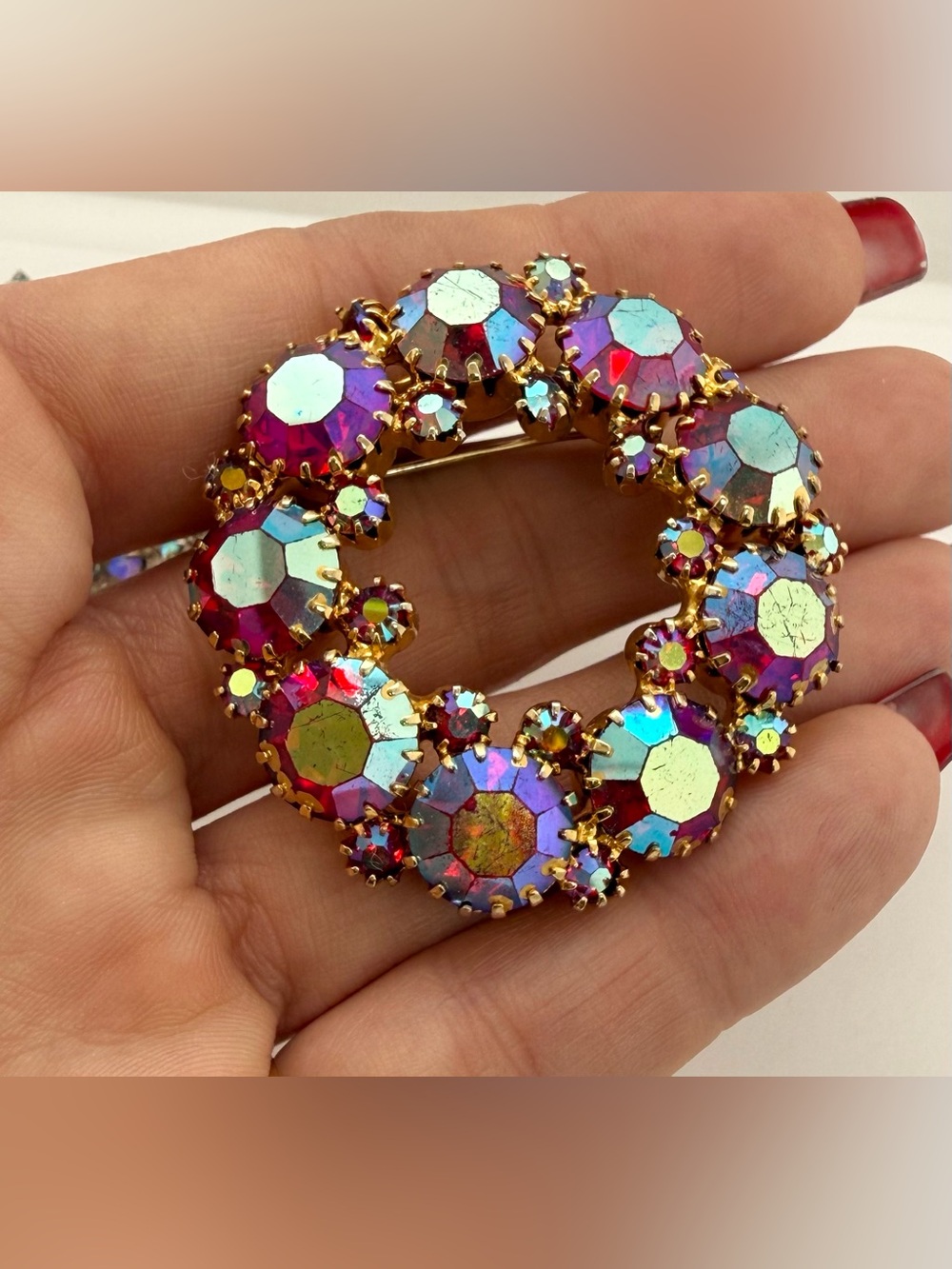 Vintage Aurora Borealis AB Crystal Rhinestone Gold Tone Brooch Juliana D&E? - Picture 4 of 6